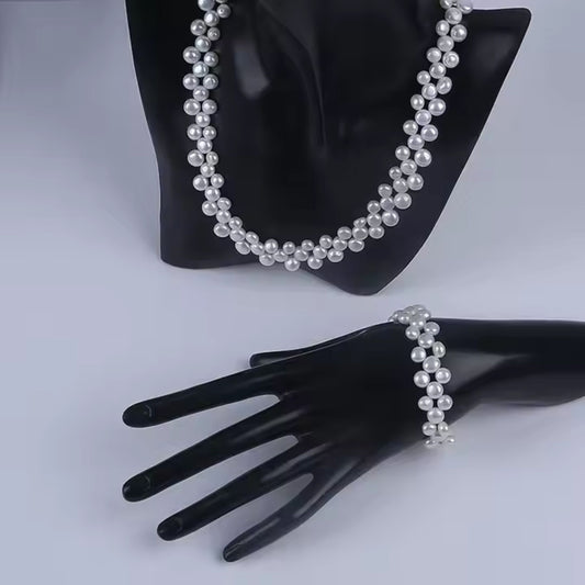 💎 Luna Bloom Natural Pearl Choker