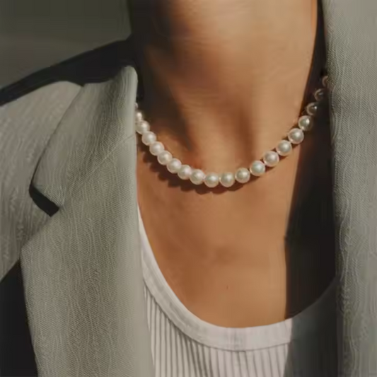 Eternal Bloom – Classic Round Pearl Choker
