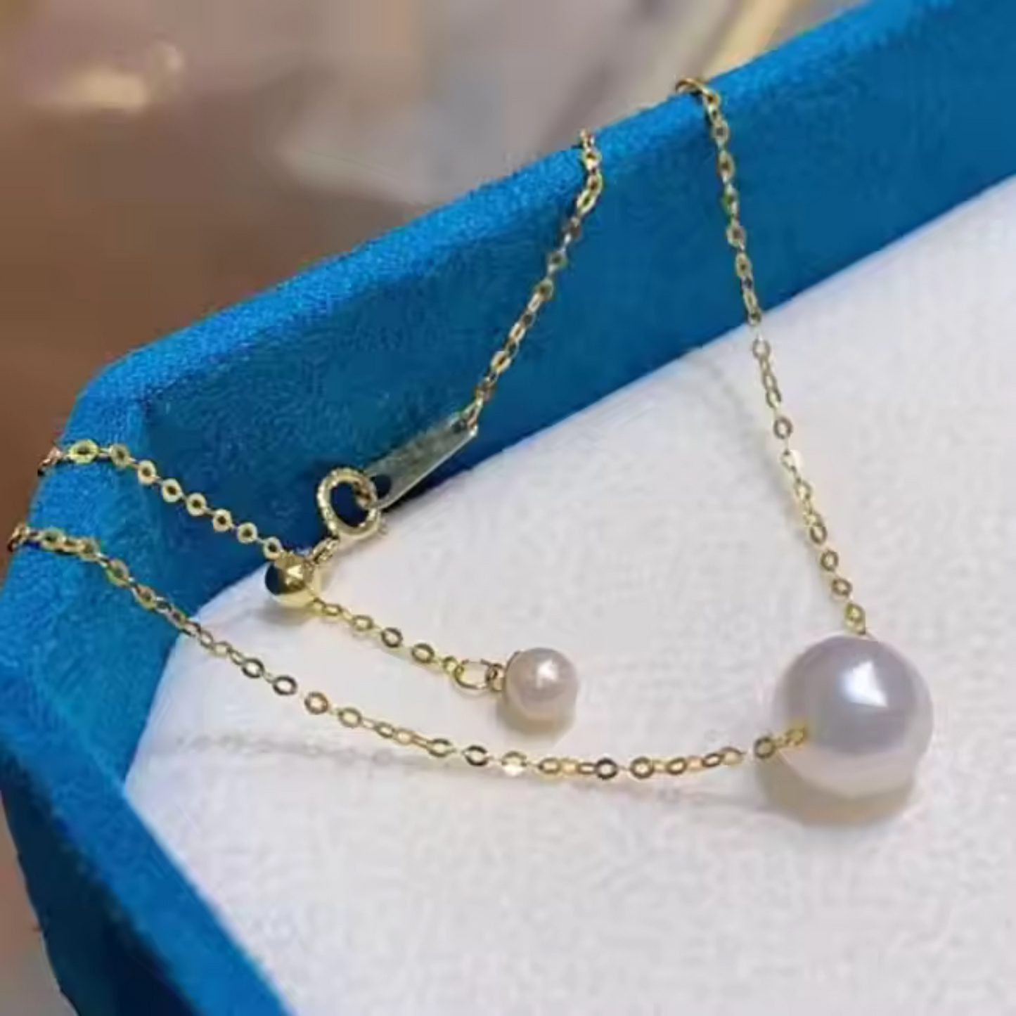 Earth born Glow – Natural Pearl & Stone Pendant Necklace