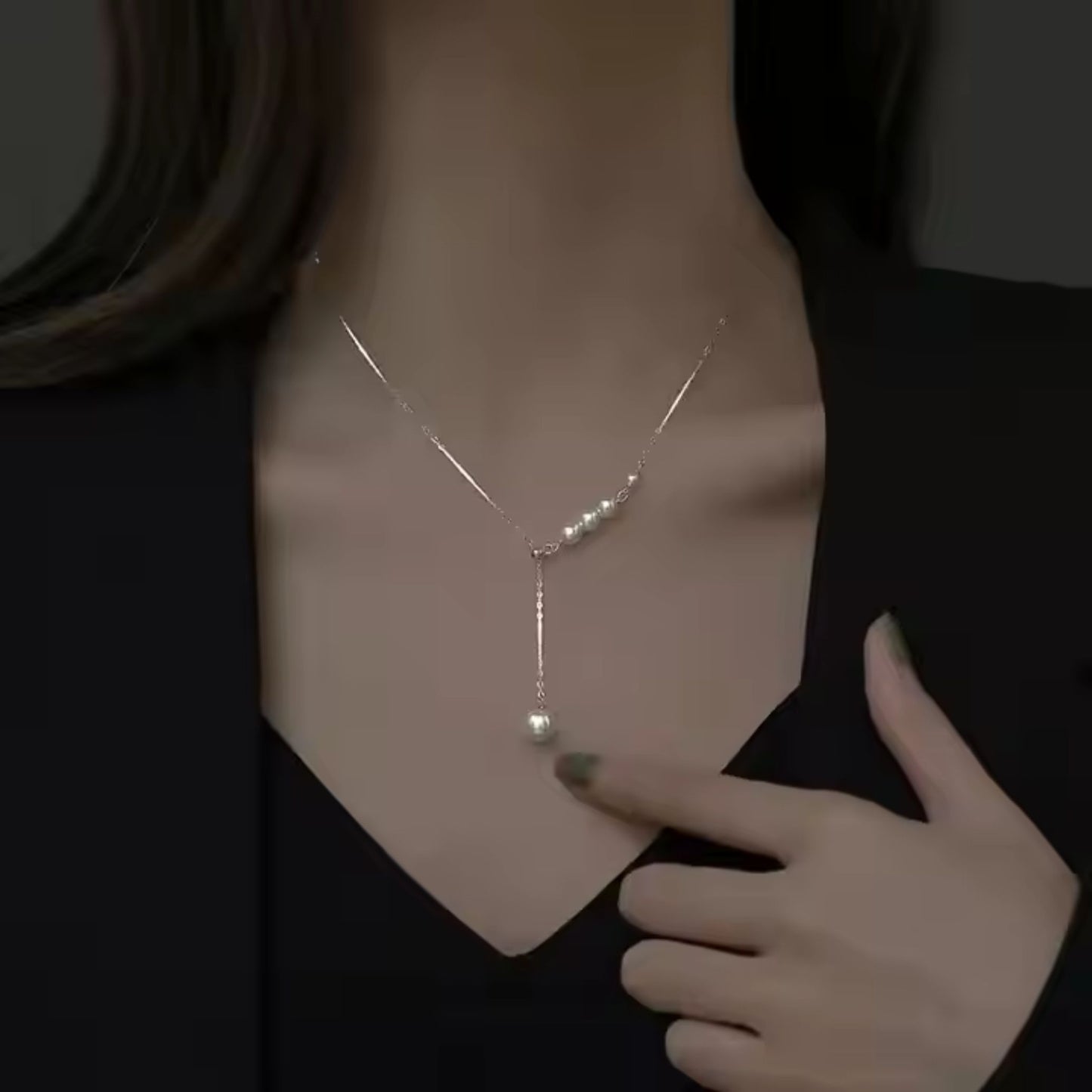 Dewdrop Y – Mother of Pearl Lariat Necklace